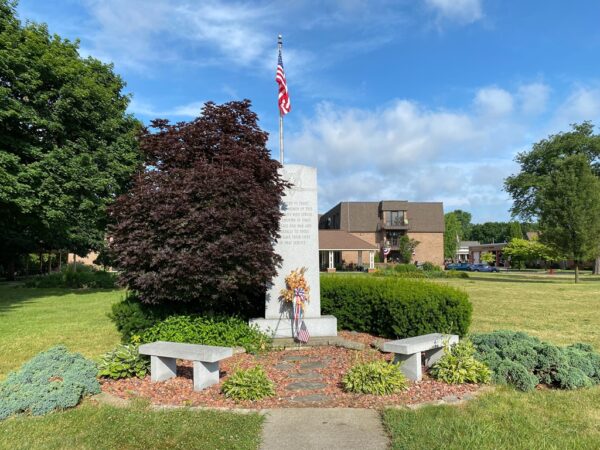 ST. CLAIR VETERANS MEMORIAL