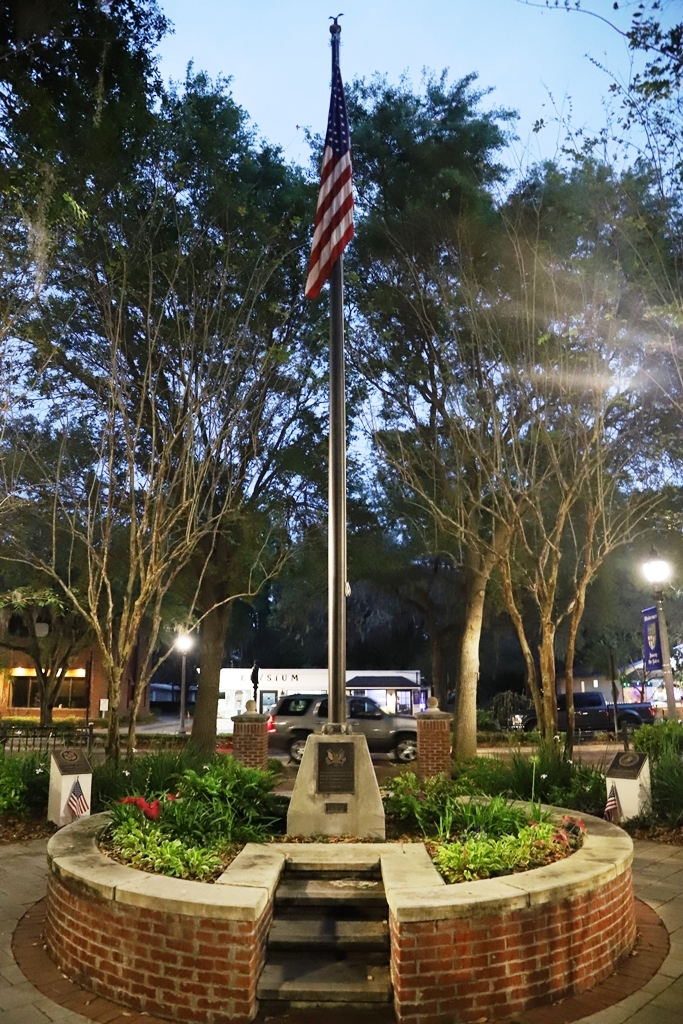 WINDERMERE WORLD WAR II FALLEN MEMORIAL