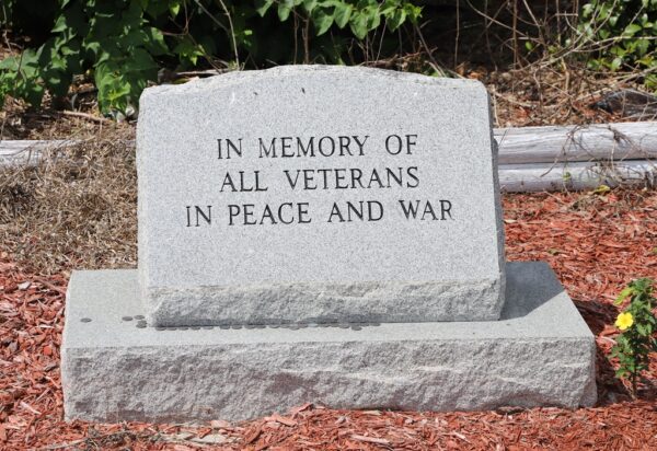 AVON PARK ALL VETERANS IN PEACE AND WAR MEMORIAL