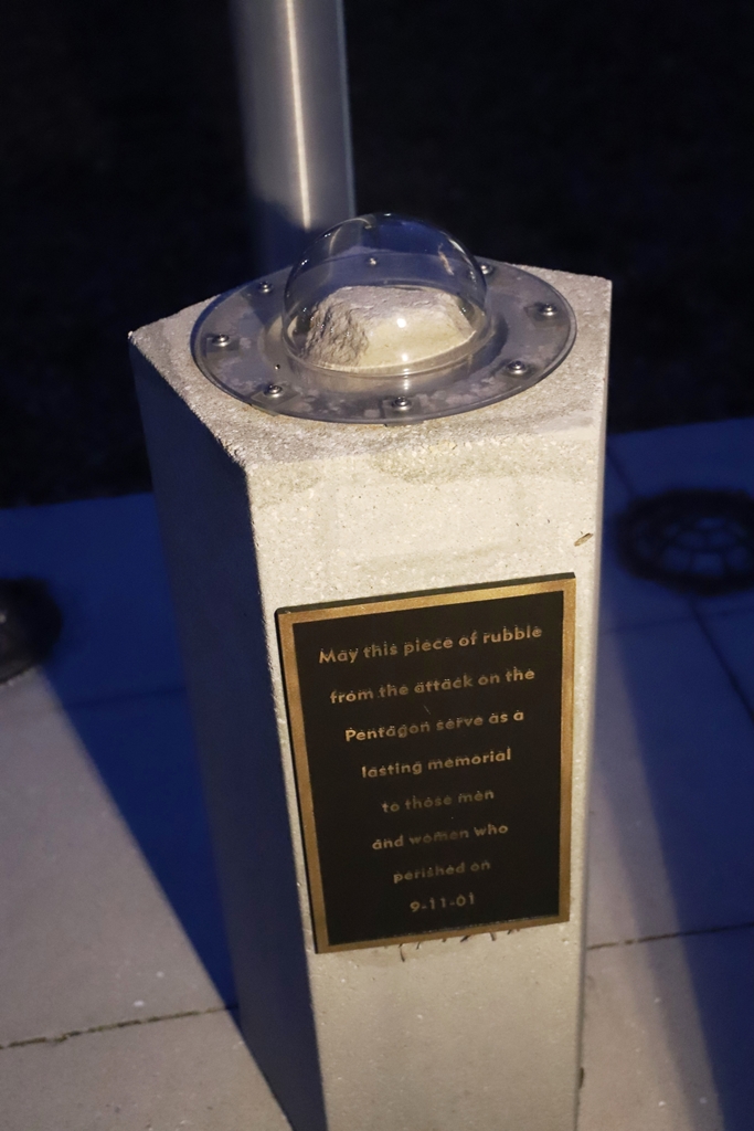 PENTAGON 9.11.01 MEMORIAL
