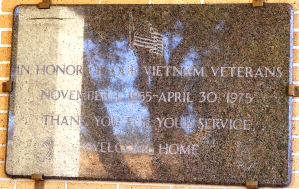 GROVELAND VIETNAM WAR VETERANS MEMORIAL PLAQUE