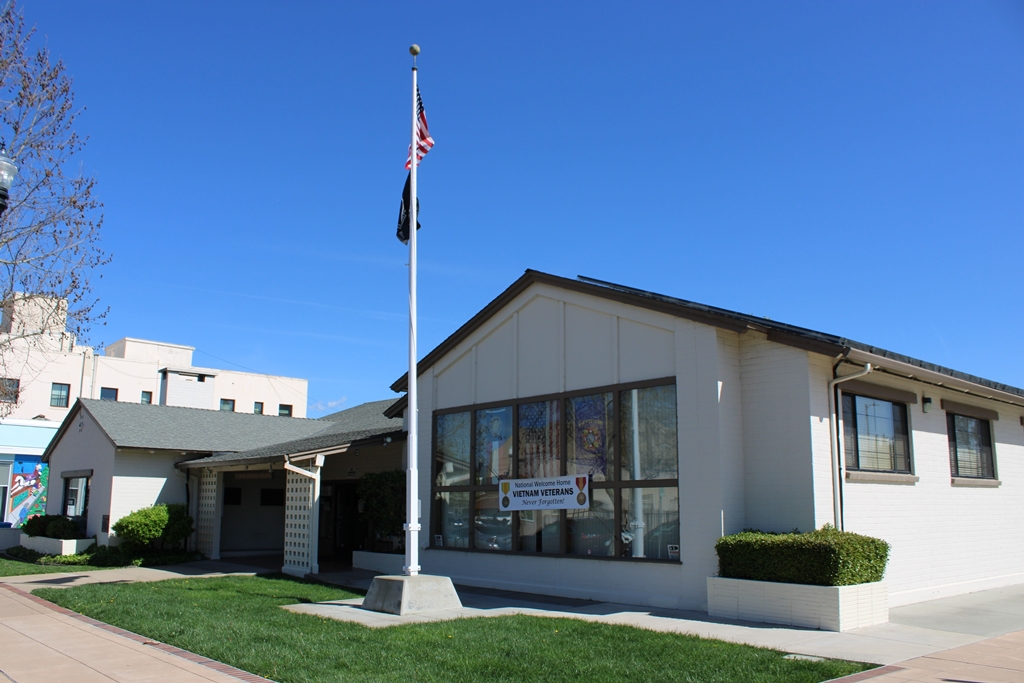 GILROY VETERANS MEMORIAL BUILDING