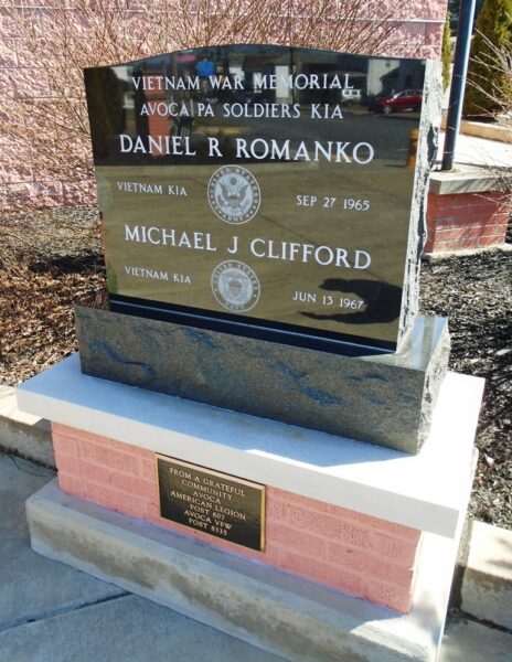 VIETNAM WAR MEMORIAL AVOCA PA SOLDIERS KIA