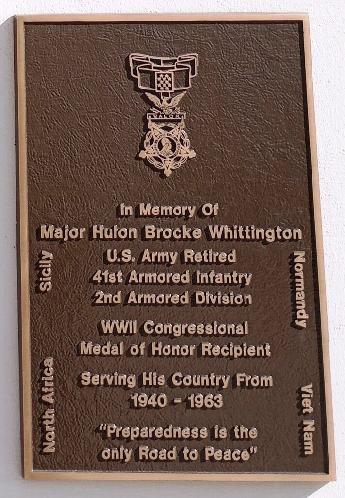 MAJOR HULON BROCKE WHITTINGTON MEDAL OF HONOR WAR MEMORIAL PLAQUE