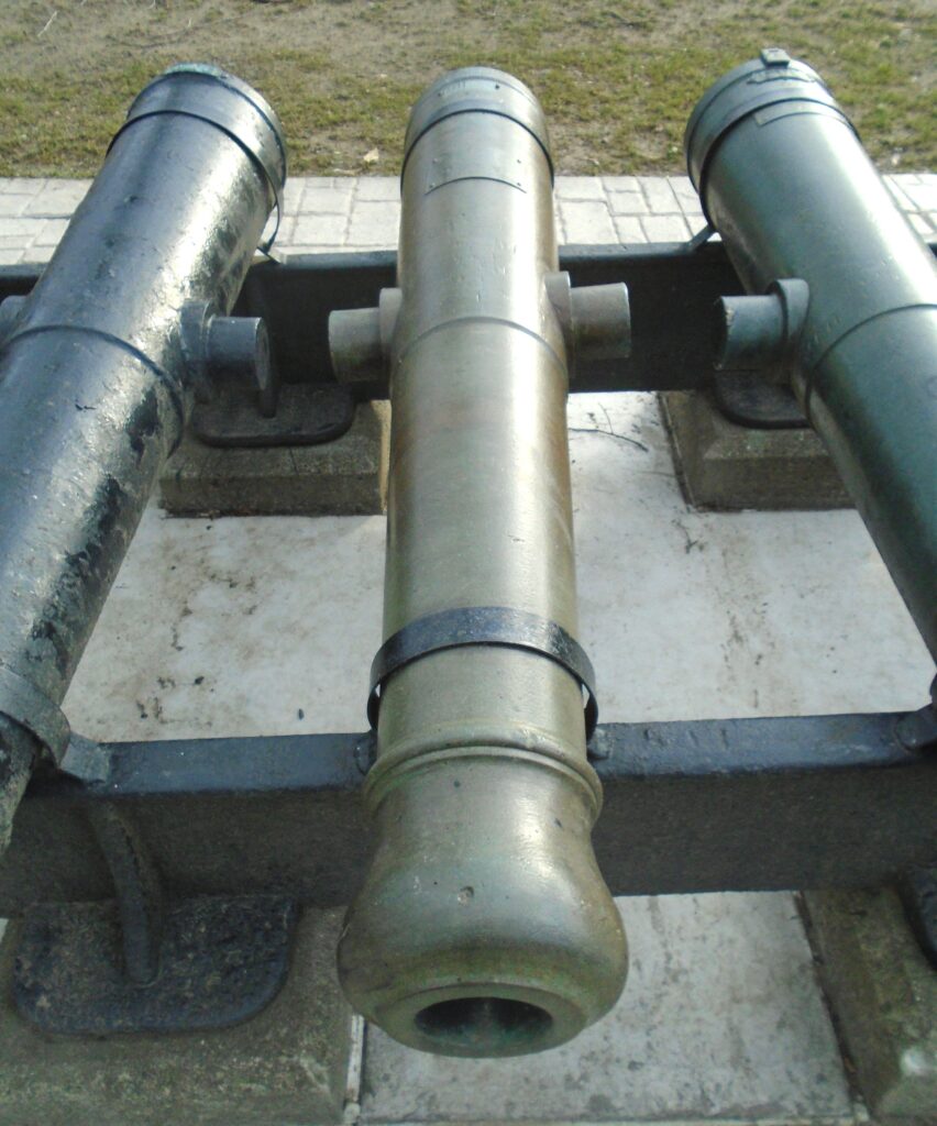 CIVIL WAR 6-POUNDER SMOOTH-BORE FIELD GUN MEMORIAL