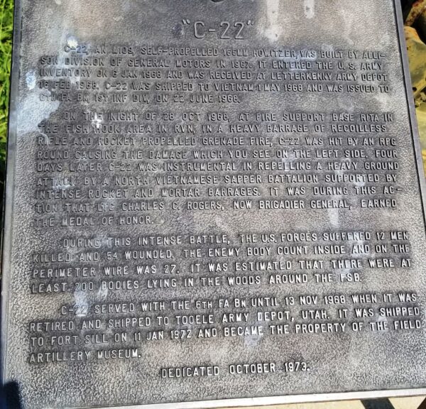 “C-22” M109, SELF-PROPELLED 155MM HOWITZER WAR MEMORIAL PLAQUE