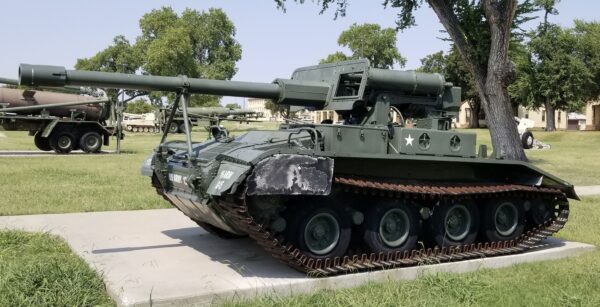 U.S. M56 90MM SELF-PROPELLED GUN SCORPION MEMORIAL