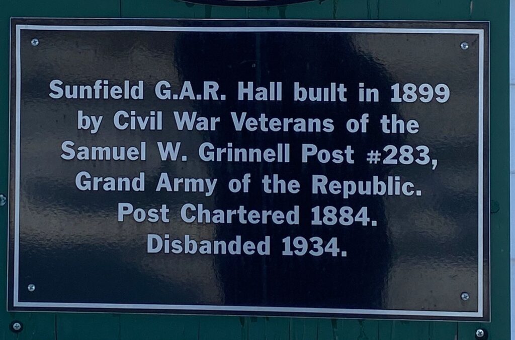 SUNFIELD G.A.R. HALL WAR MEMORIAL BUILDING PLAQUE