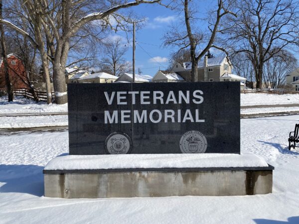 MIDDLEVILLE AREA VETERANS MEMORIAL RIGHT STONE