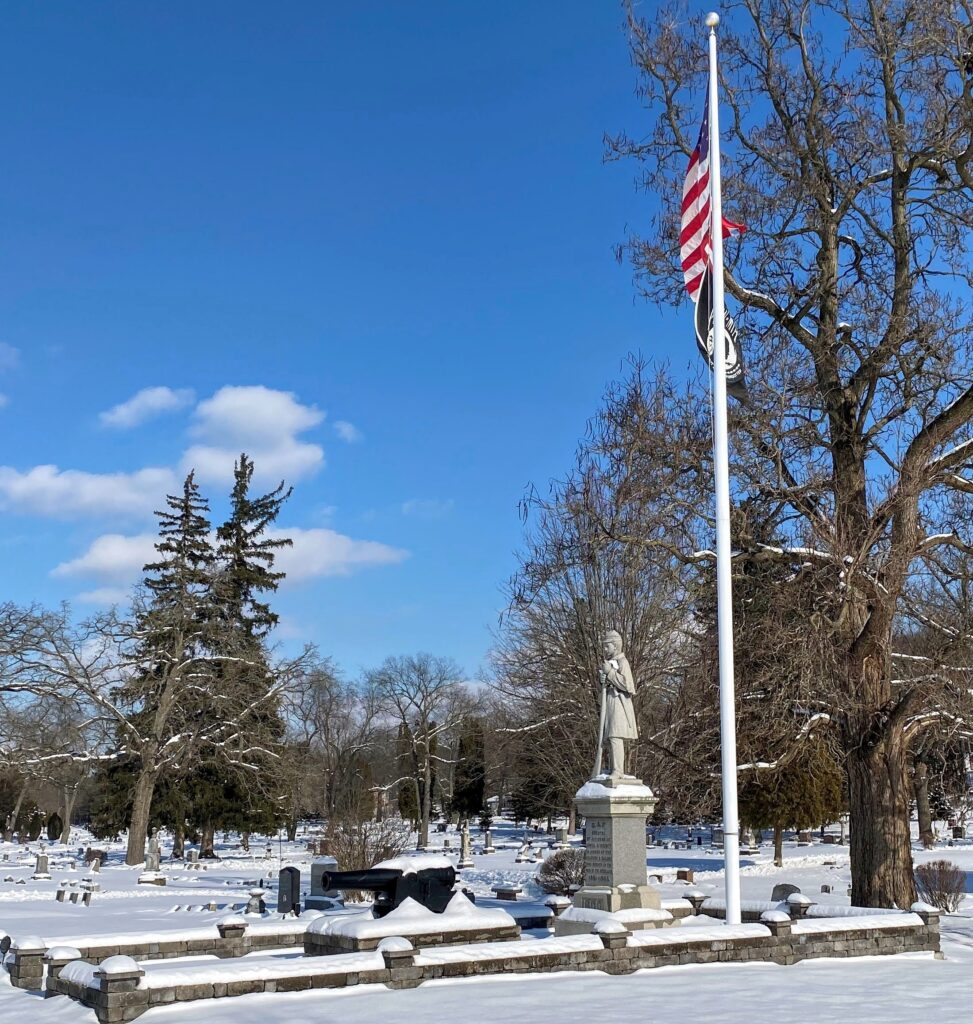 LOWELL & VICINITY G.A.R. CIVIL WAR MEMORIAL