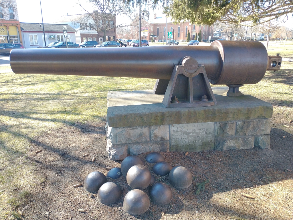 EATON COUNTY CIVIL WAR MEMORIAL CANNON
