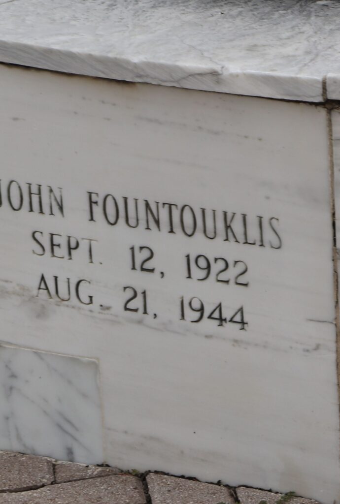 TARPON SPRINGS WAR VETERANS MEMORIAL STONE B