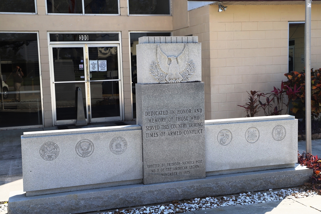WINTER HAVEN ARMED CONFLICT MEMORIAL