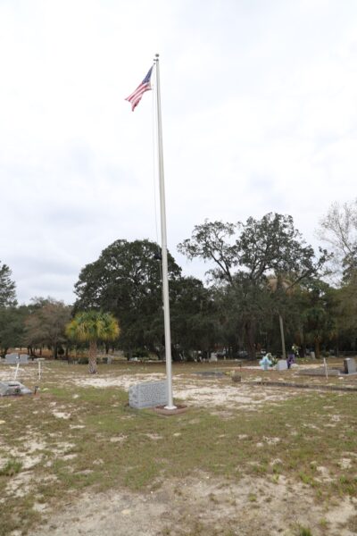TARPON SPRINGS WAR MEMORIAL FLAGPOLE