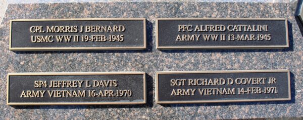 PLEASANTON ALL VETERANS MEMORIAL PLAQUES D