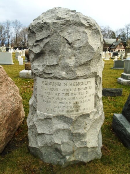 EDMUND N. BENCHLEY WAR MEMORIAL CEMETERY STONE