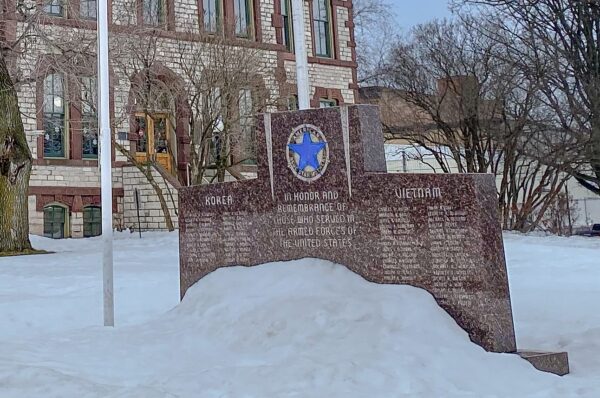 CHIPPEWA COUNTY KOREAN WAR AND VIETNAM WAR MEMORIAL
