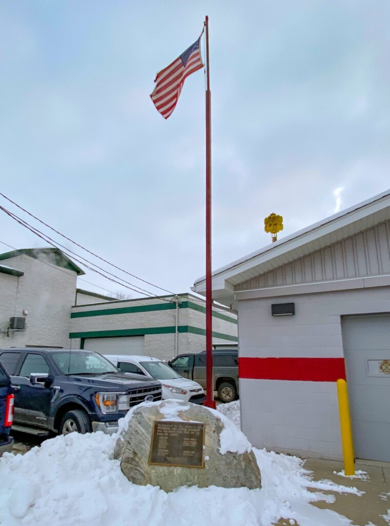 WESTPHALIA SUPREME SACRIFICE VETERANS MEMORIAL