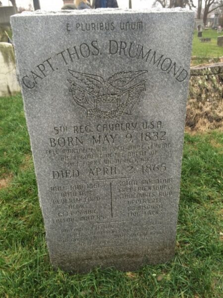 CAPT. THOS. DRUMMOND WAR MEMORIAL CEMETERY STONE