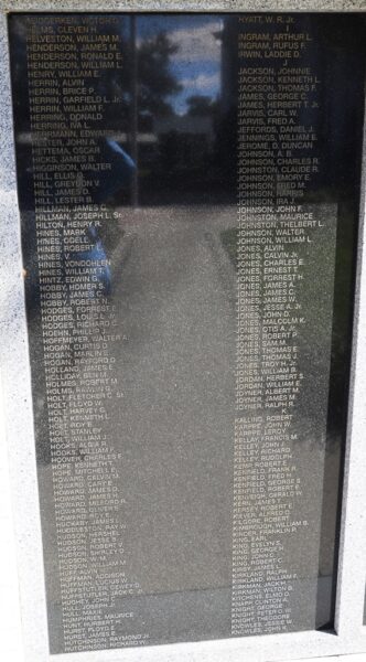 PASCO COUNTY WORLD WAR II MEMORIAL STONE E