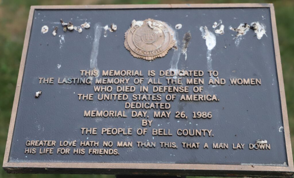 BELL COUNTY WAR DEAD MEMORIAL PLAQUE