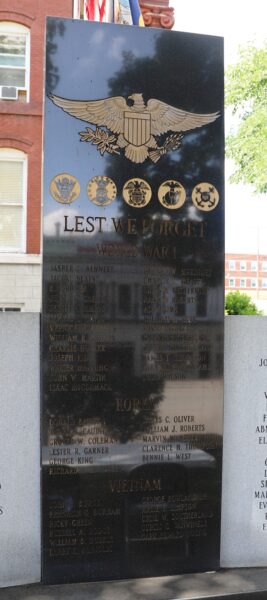 LINCOLN COUNTY WAR VETERANS MEMORIAL CENTER STONE