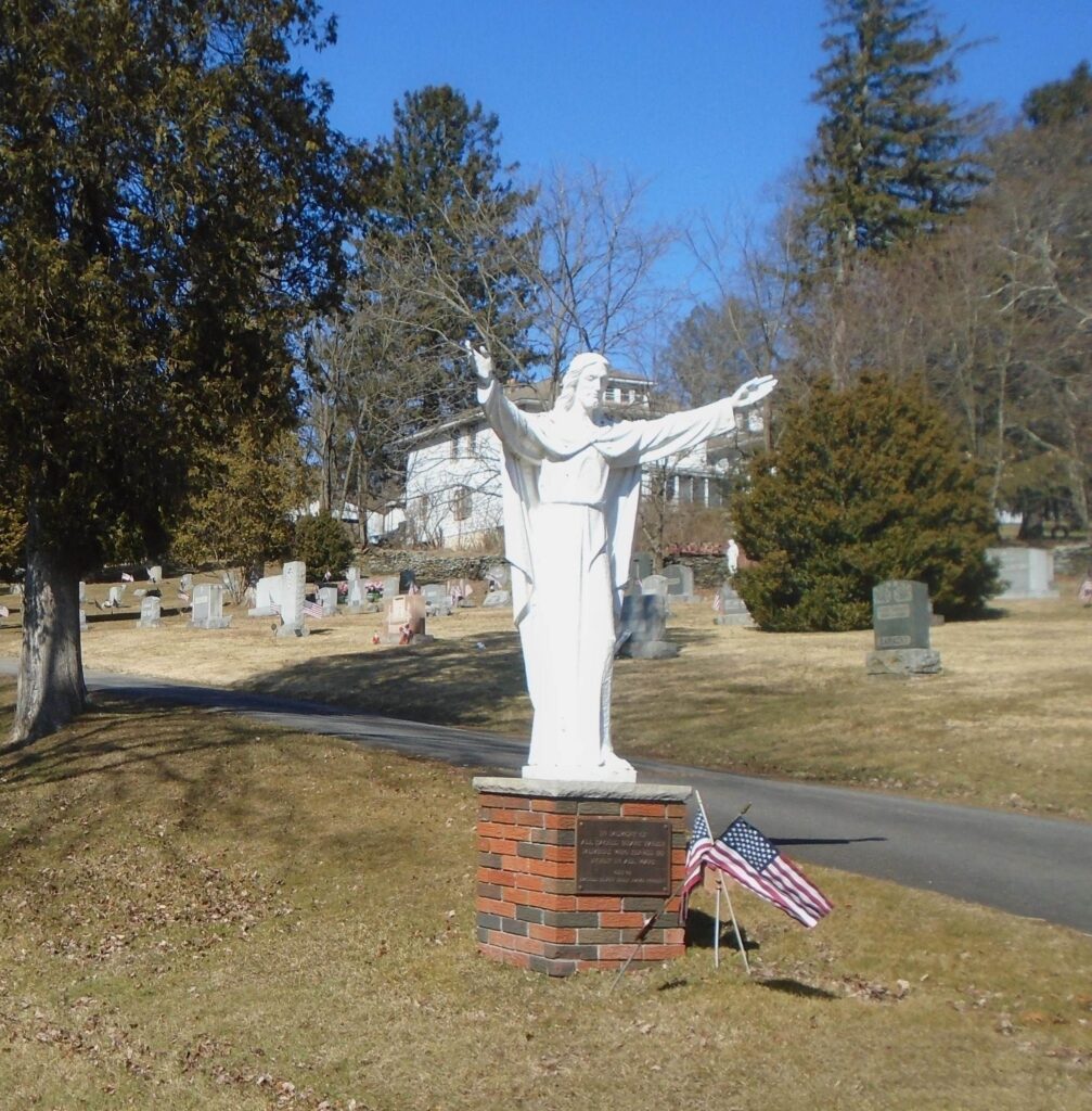 SACRED HEART PARISH VETERANS MEMORIAL