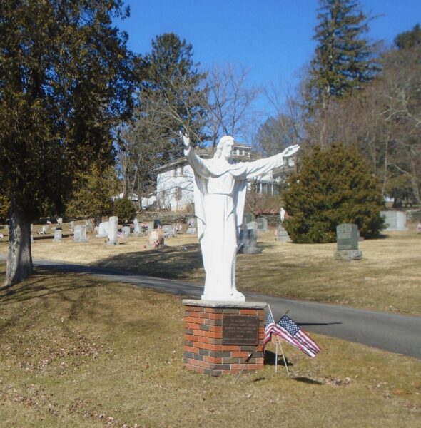 SACRED HEART PARISH VETERANS MEMORIAL