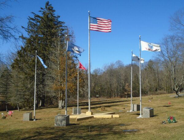 GOLD STAR MOTHERS AND VETERANS MEMORIAL FLAGPOLE