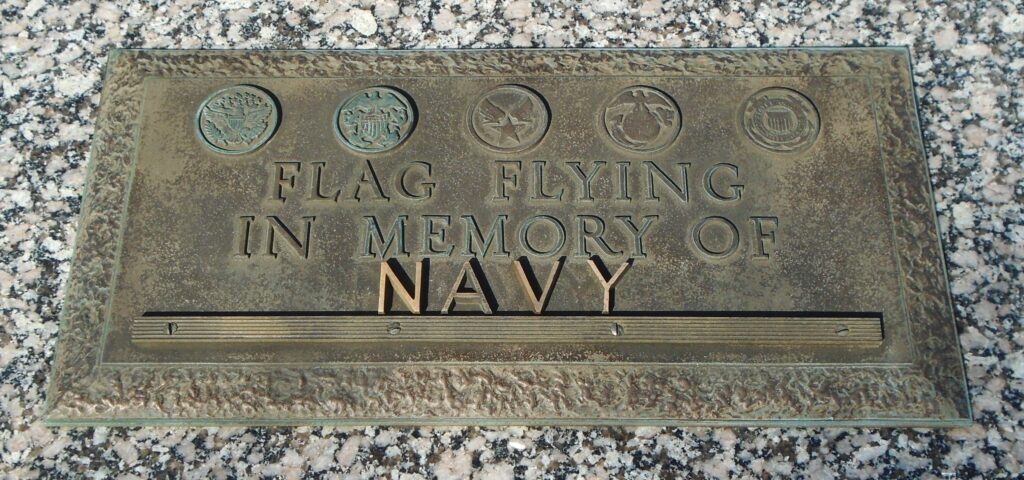 GOLD STAR MOTHERS AND VETERANS MEMORIAL PLAQUE D