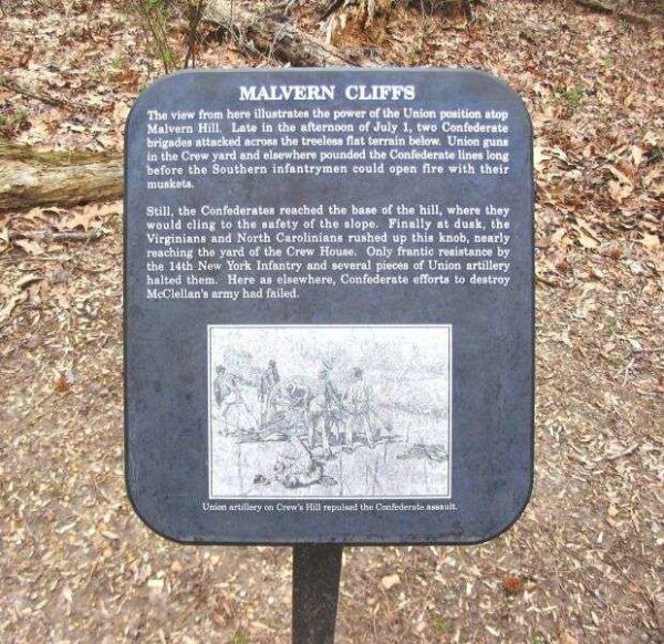 MALVERN CLIFFS WAR MEMORIAL PLAQUE