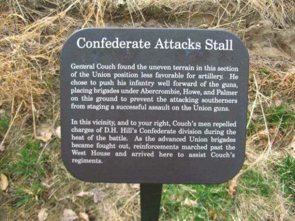 CONFEDERATE ATTACKS STALL WAR MEMORIAL PLAQUE