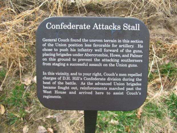 CONFEDERATE ATTACKS STALL WAR MEMORIAL PLAQUE