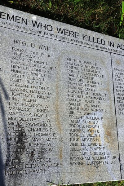 MONTFORD POINT MARINES OF ST. LOUIS WAR MEMORIAL