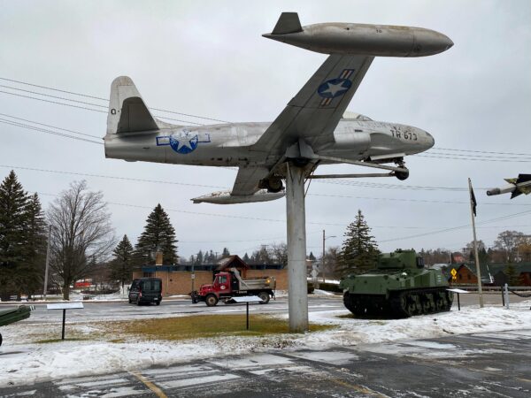 THE LOCKHEED T-33 SHOOTING STAR MEMORIAL AIRCRAFT