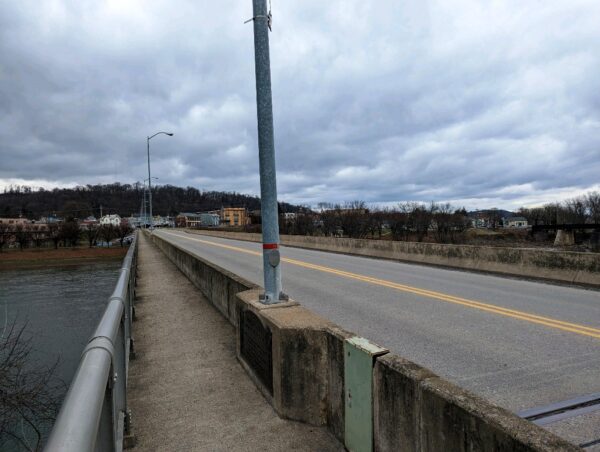 MIFFLIN COUNTY WAR MEMORIAL  BRIDGE