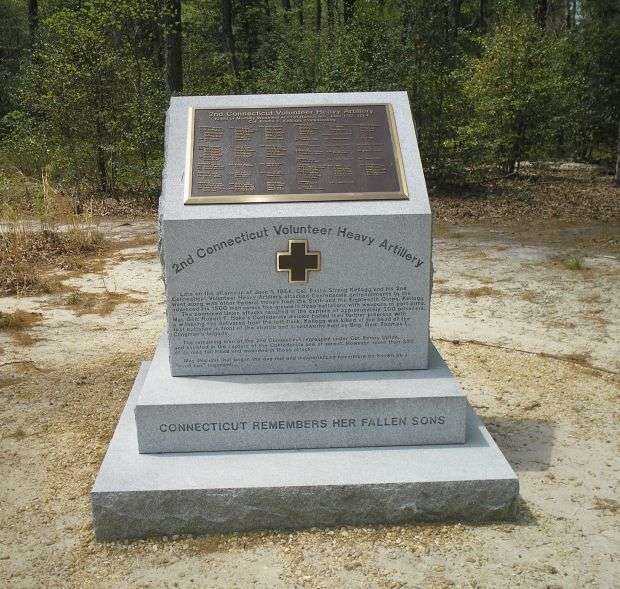 2ND CONNECTICUT VOLUNTEER HEAVY ARTILLERY WAR MEMORIAL