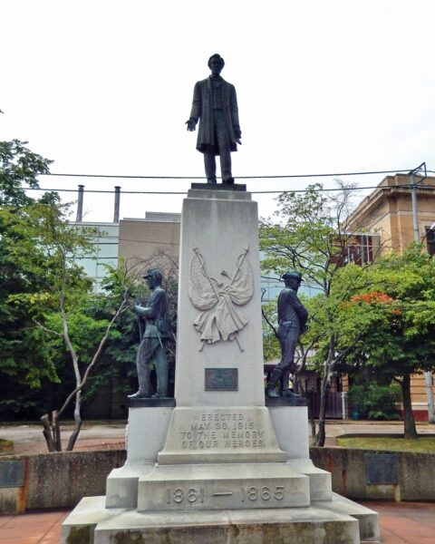 IN COMMEMORATION OF VETERANS OF THE CIVIL WAR MEMORIAL