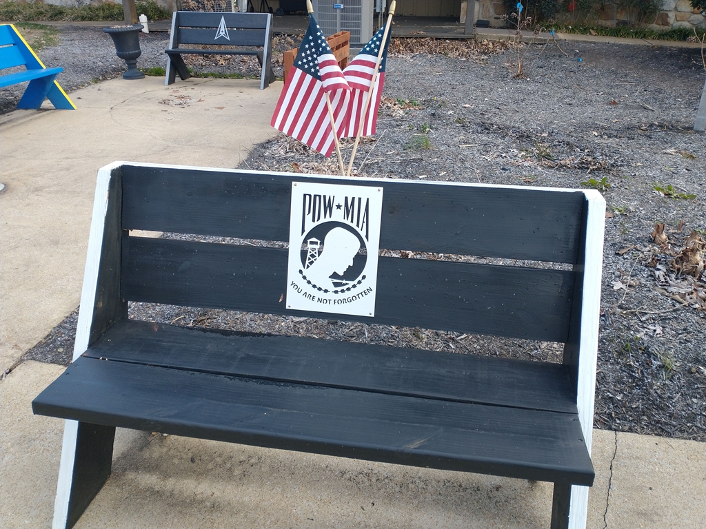 VALLEY HEAD SUPREME SACRIFICE WAR MEMORIAL BENCH H