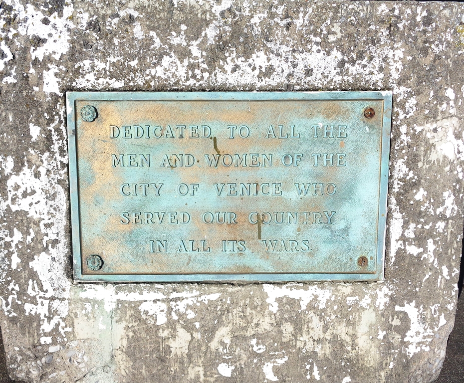 CITY OF VENICE VETERANS MEMORIAL GUN STONE