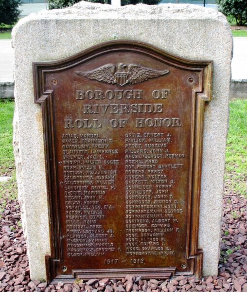 BOROUGH OF RIVERSIDE ROLL OF HONOR WAR MEMORIAL