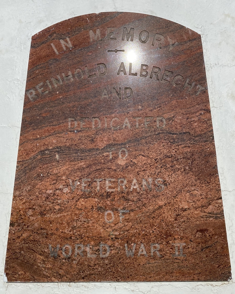 CITIZENS OF DELMONT AND VICINITY WORLD WAR MEMORIAL PLAQUE B