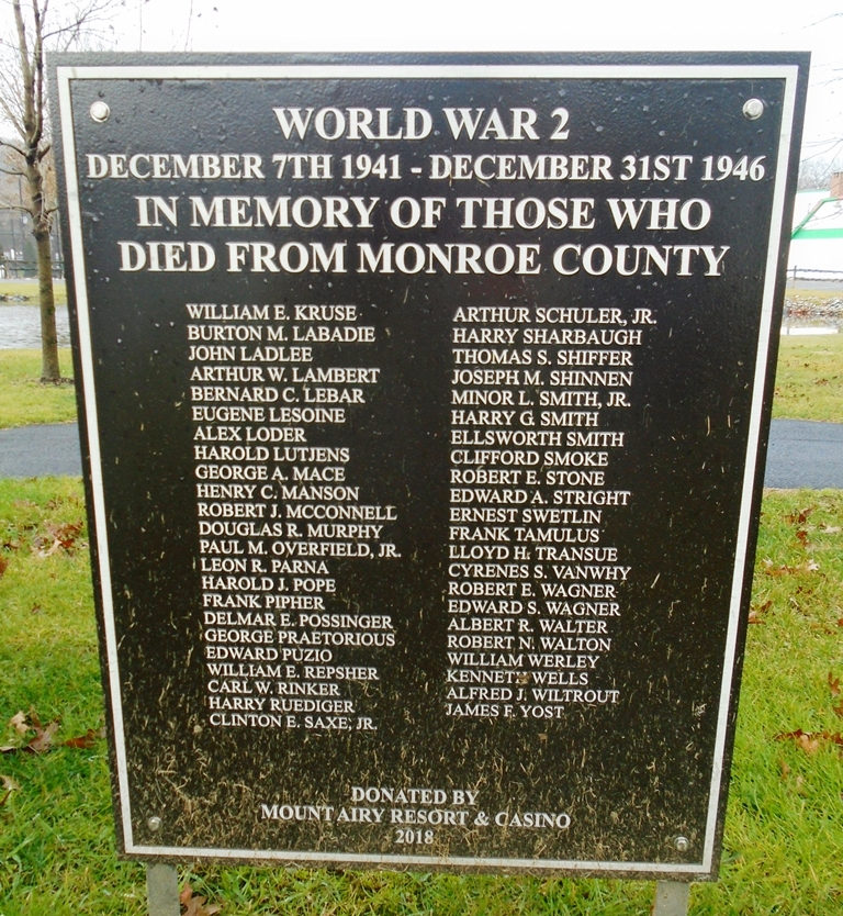 MONROE COUNTY SUPRENE SACRIFICE WORLD WAR 2 MEMORIAL PLAQUE B
