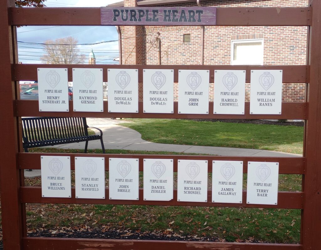 HOMETOWN HEROES PARK SERIES TWO MEMORIAL PANEL G