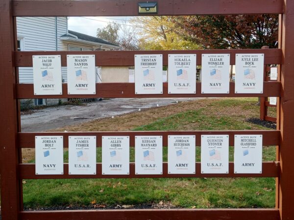 HOMETOWN HEROES PARK SERIES TWO MEMORIAL PANEL D