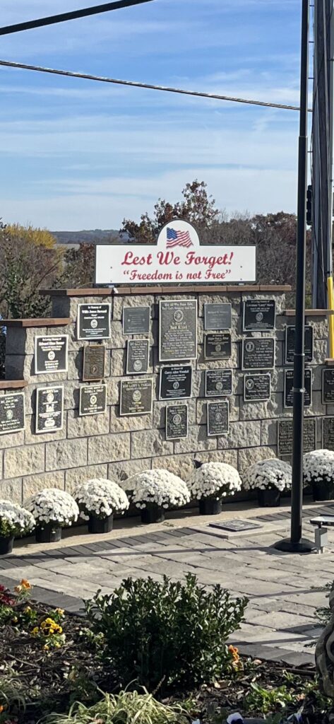 BRANSON LEST WE FORGET VETERANS MEMORIAL