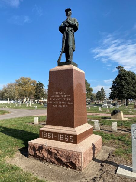 MONONA COUNTY CIVIL WAR MEMORIAL