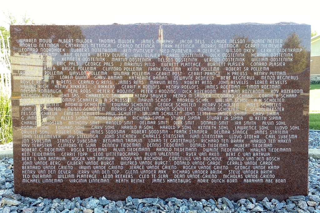 HULL VETERANS MEMORIAL STONE F