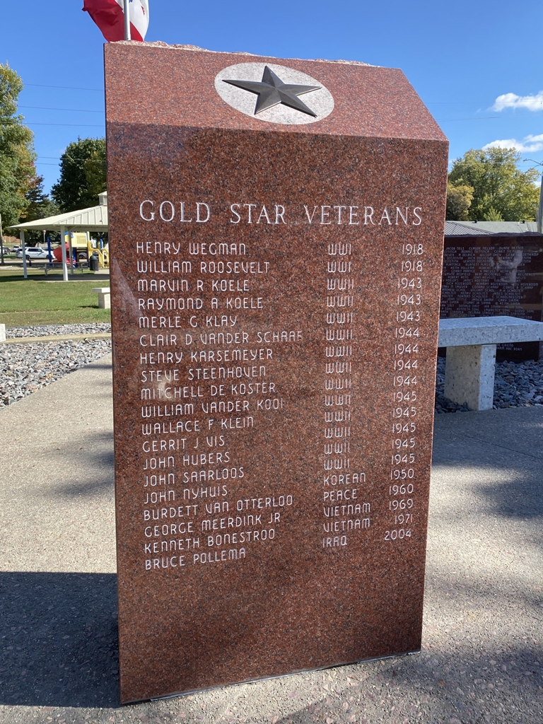 HULL VETERANS MEMORIAL STONE C