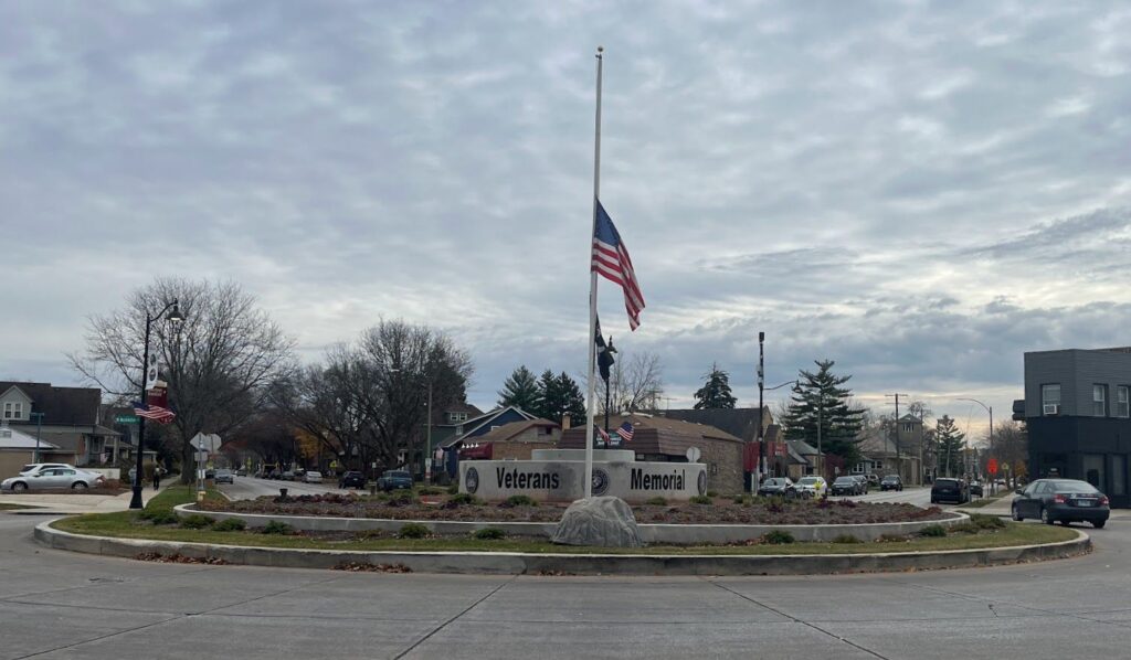 BROOKFIELD VETERANS MEMORIAL CIRCLE